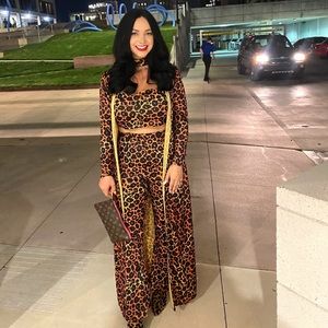 Shania Twain leopard costume